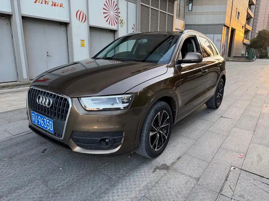 Audi Q3 2014