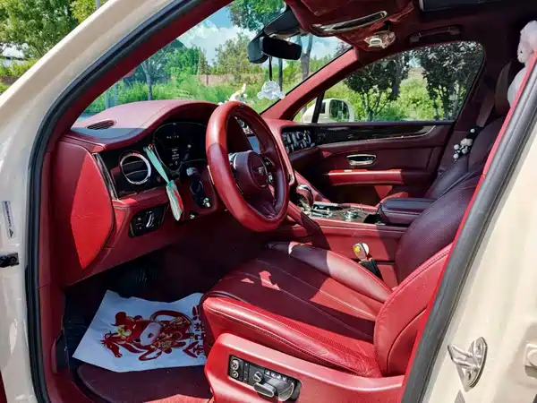 Bentley Bentayga 2020