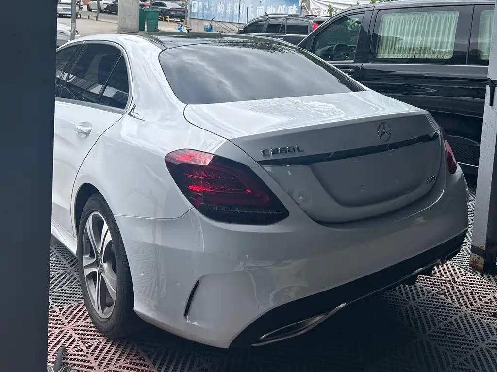 Mercedes-Benz C-Class 2019 — фото 14