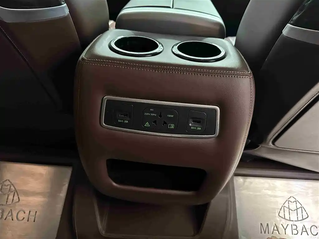 Mercedes-Benz Vito 2022 — фото 15