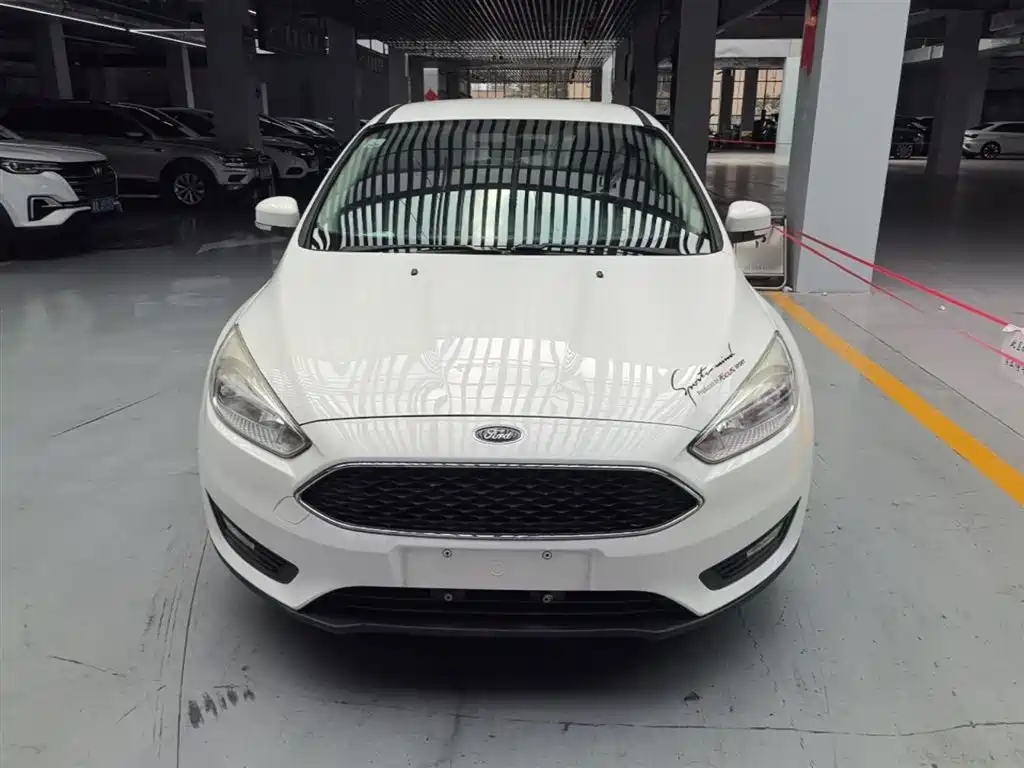 Ford Focus 2016 — фото 3