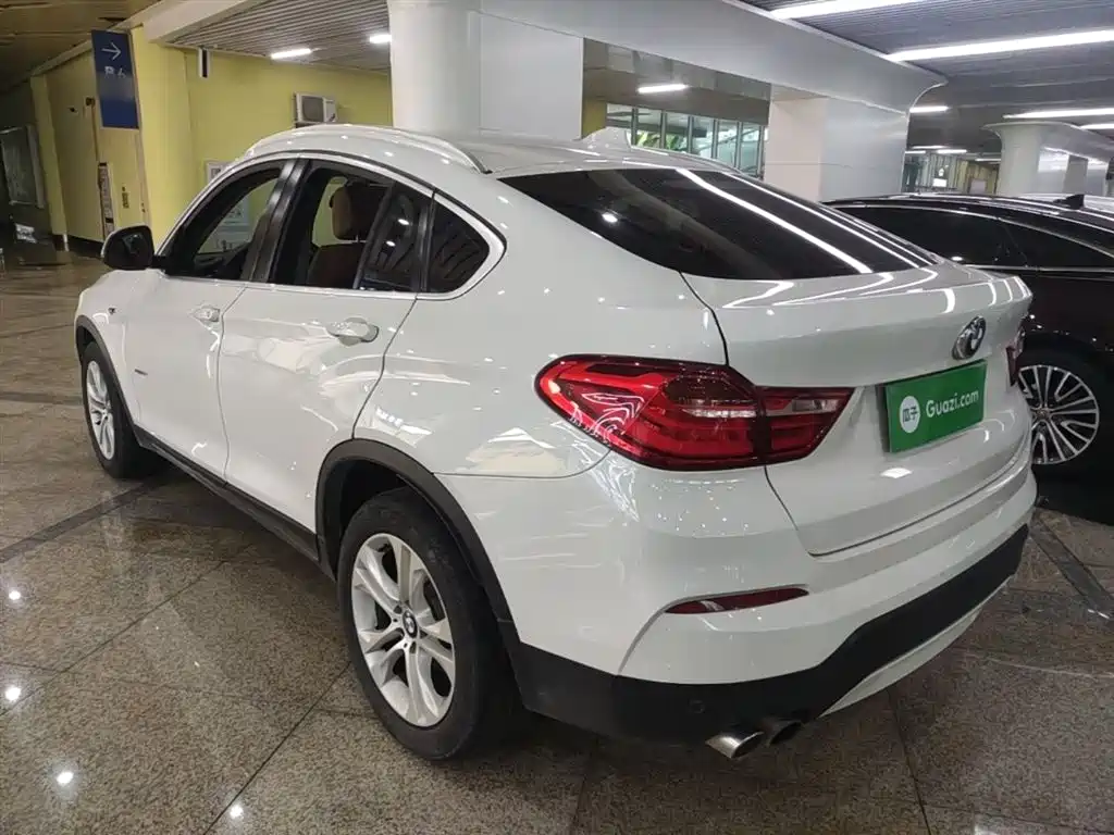 BMW X4 2018 — фото 23