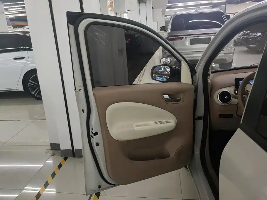 Wuling MINIEV 2025