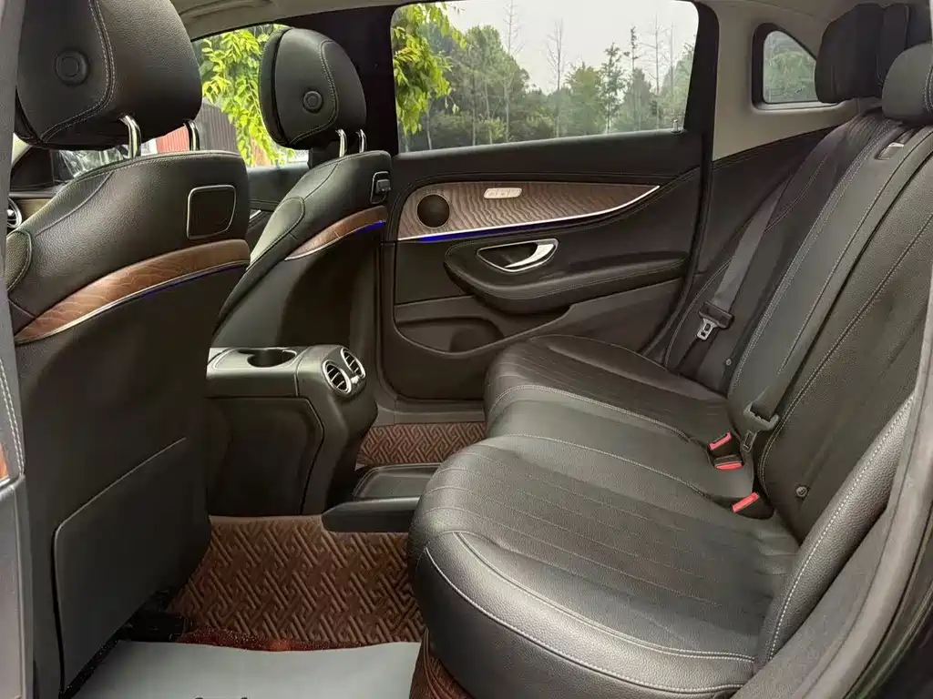 Mercedes-Benz E-Class 2019