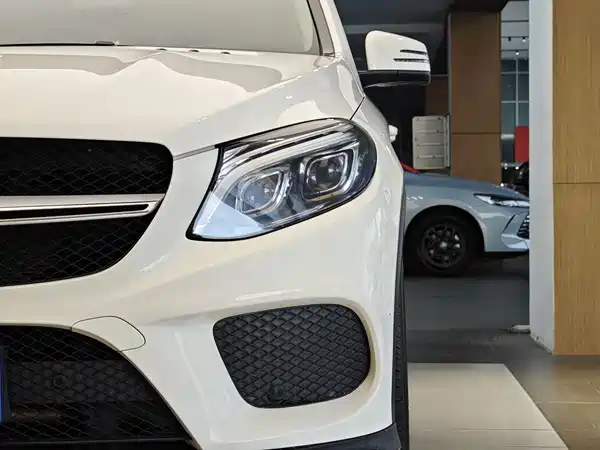 Mercedes-Benz GLE Coupe 2015