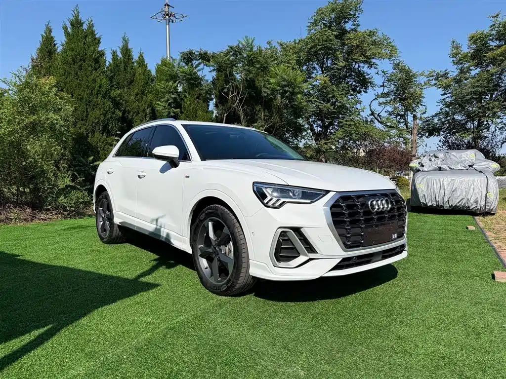 Audi Q3 2023
