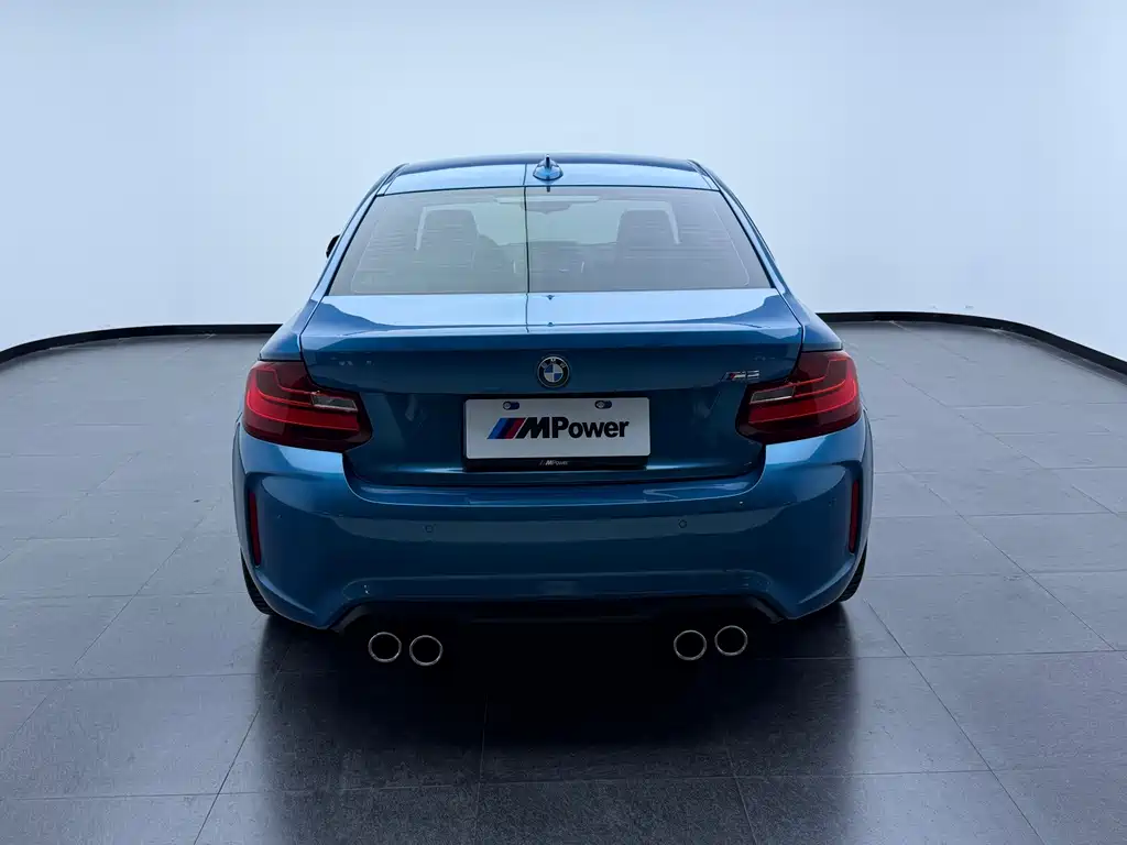 BMW M2 2017 — фото 8