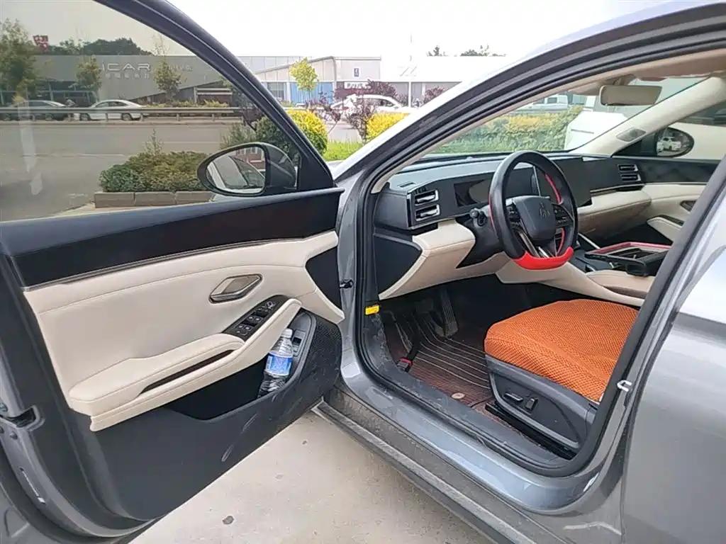 BYD Qin L 2024 — фото 16