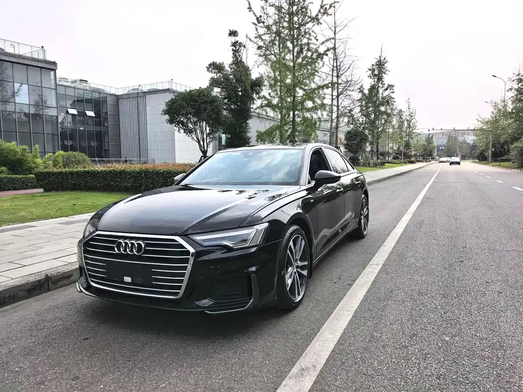 Audi A6L 2021