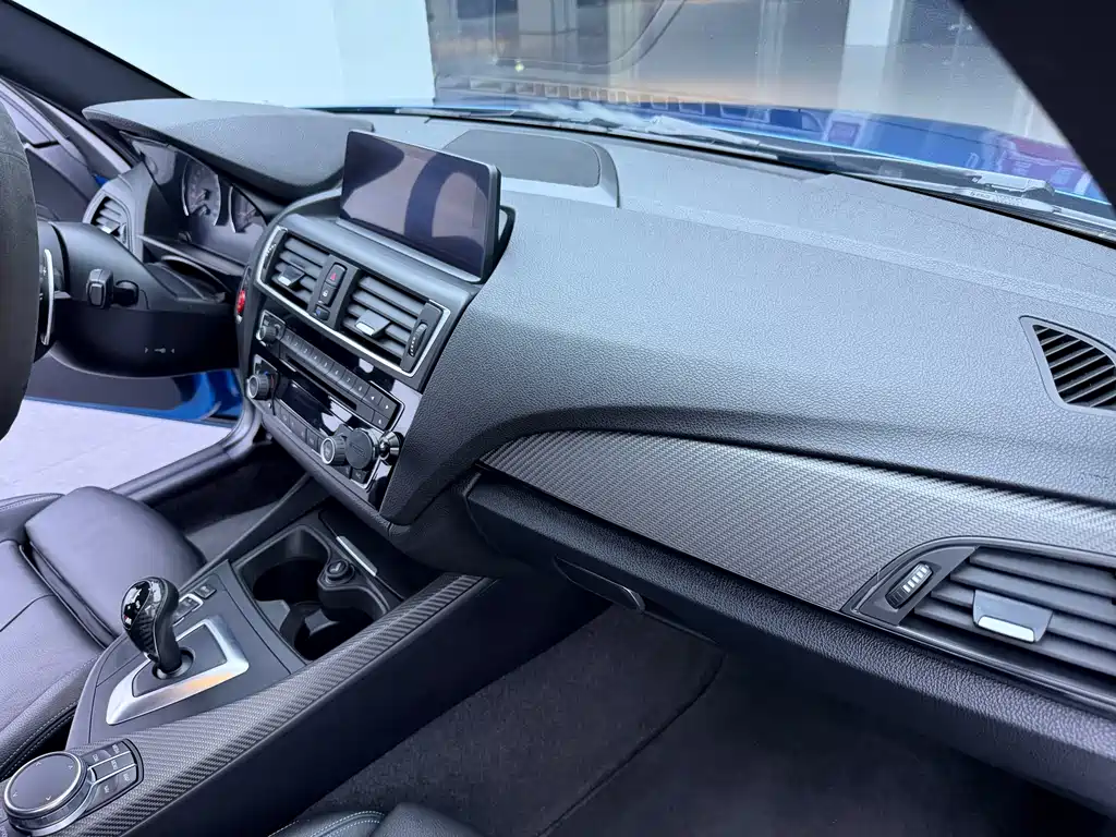 BMW M2 2017 — фото 11