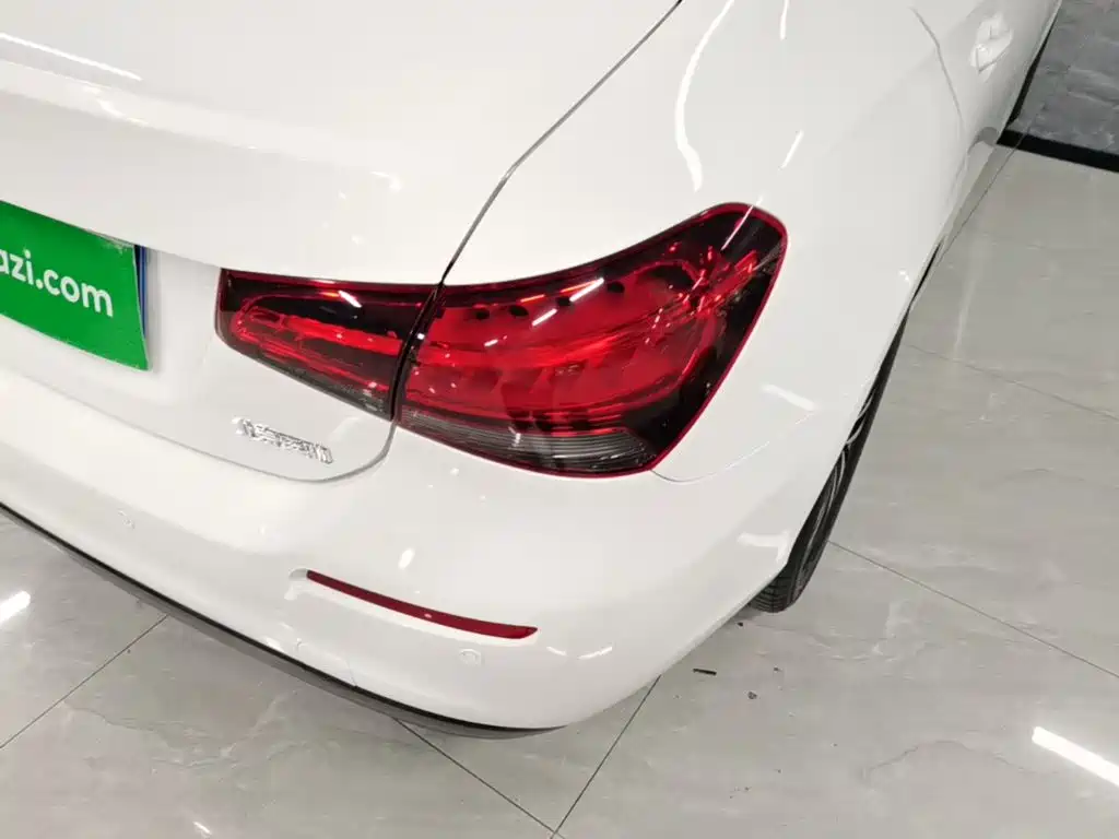 Mercedes-Benz A-Class 2021 — фото 8