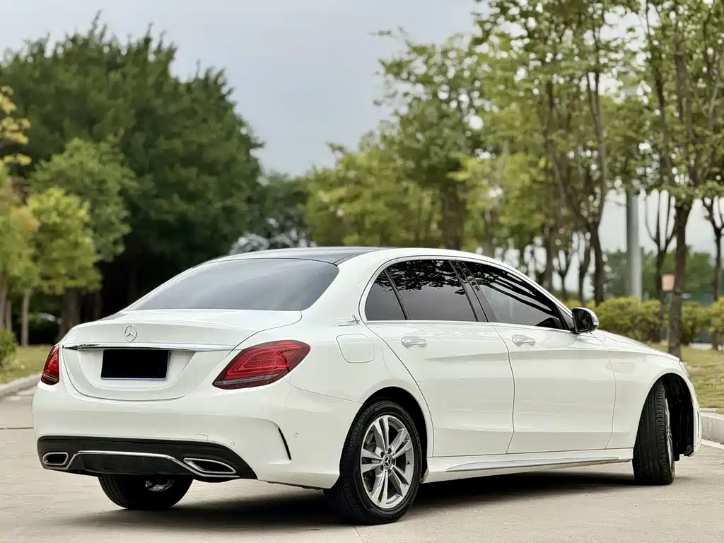 Mercedes-Benz C-Class 2021 — фото 13