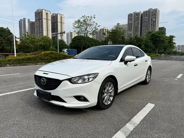 Mazda Atenza 2015