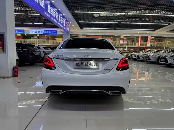 Mercedes-Benz C-Class 2019