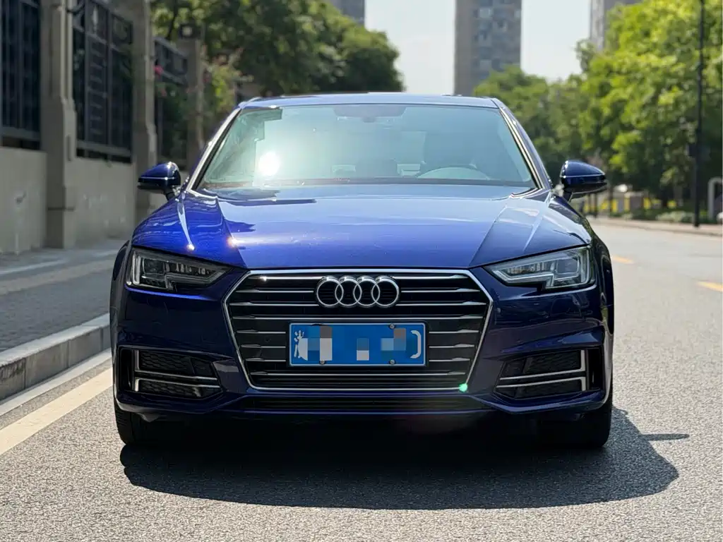 Audi A4L 2020 — фото 2