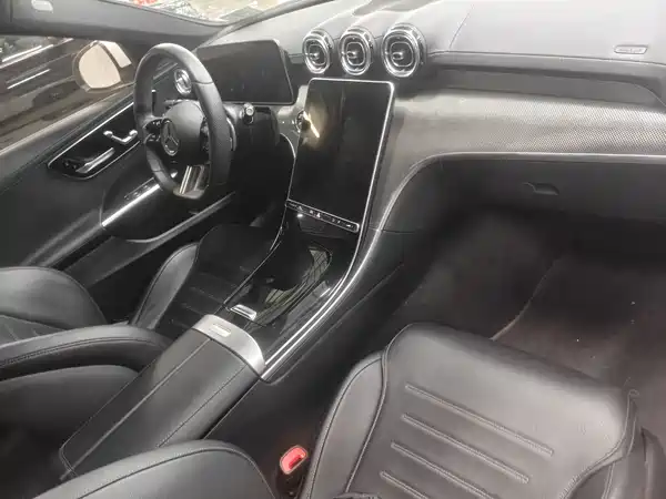 Mercedes-Benz C-Class 2023