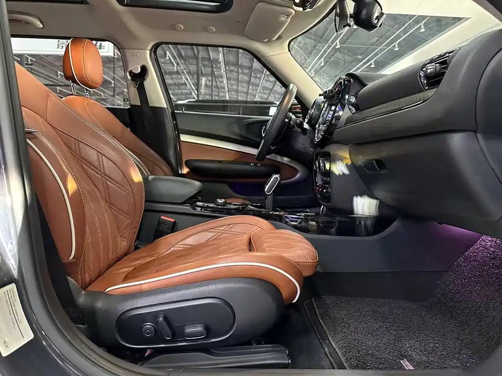 MINI Clubman 2020 — фото 14