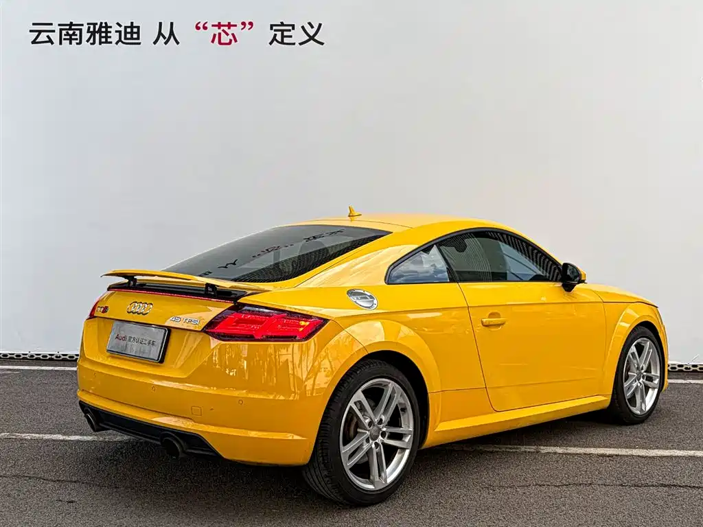 Audi TT 2017 — фото 20