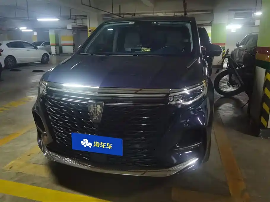 Roewe iMAX8 2022