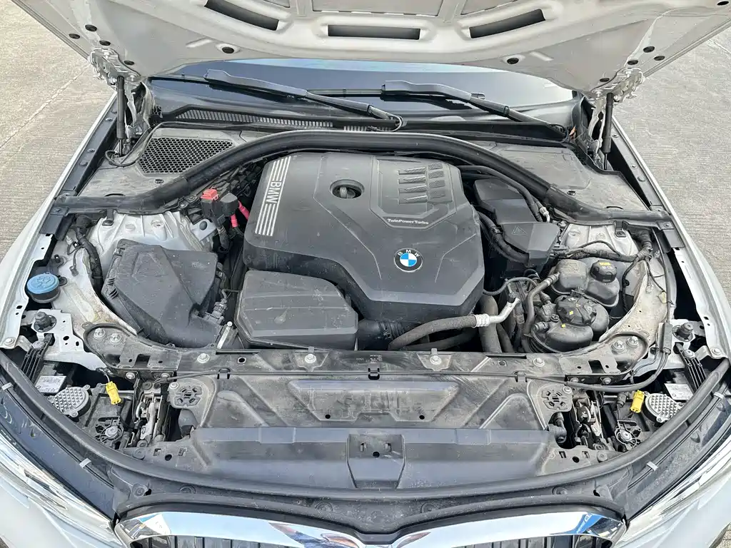 BMW 3 Series 2020 — фото 16