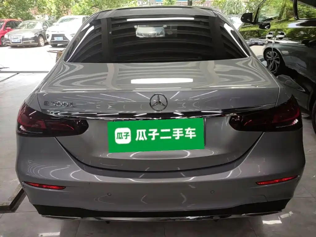 Mercedes-Benz E-Class 2022