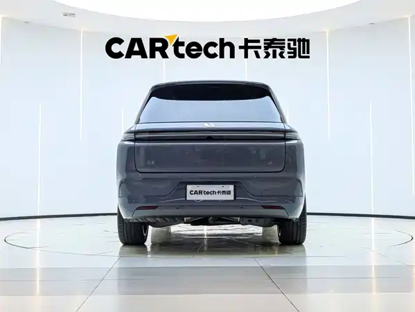 Li Auto L8 2025
