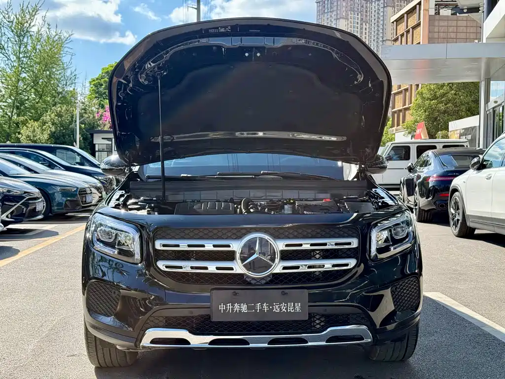 Mercedes-Benz GLB 2023 — фото 28