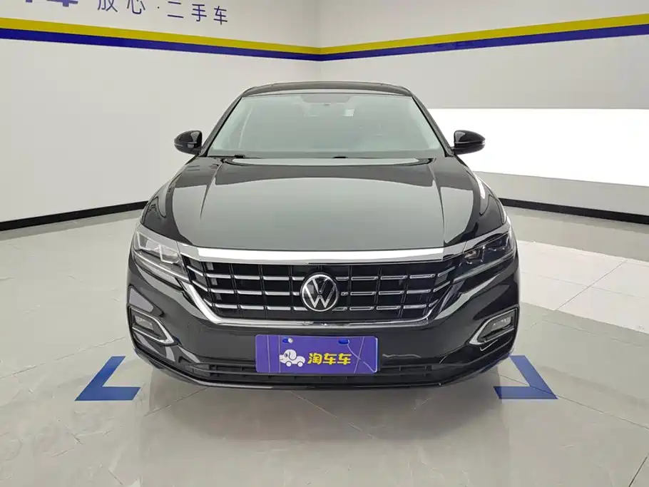 Volkswagen Passat 2023