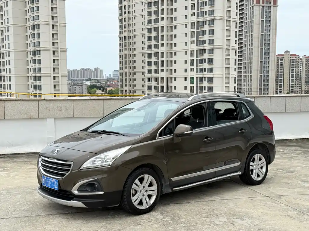 Peugeot 3008 2013 — фото 1