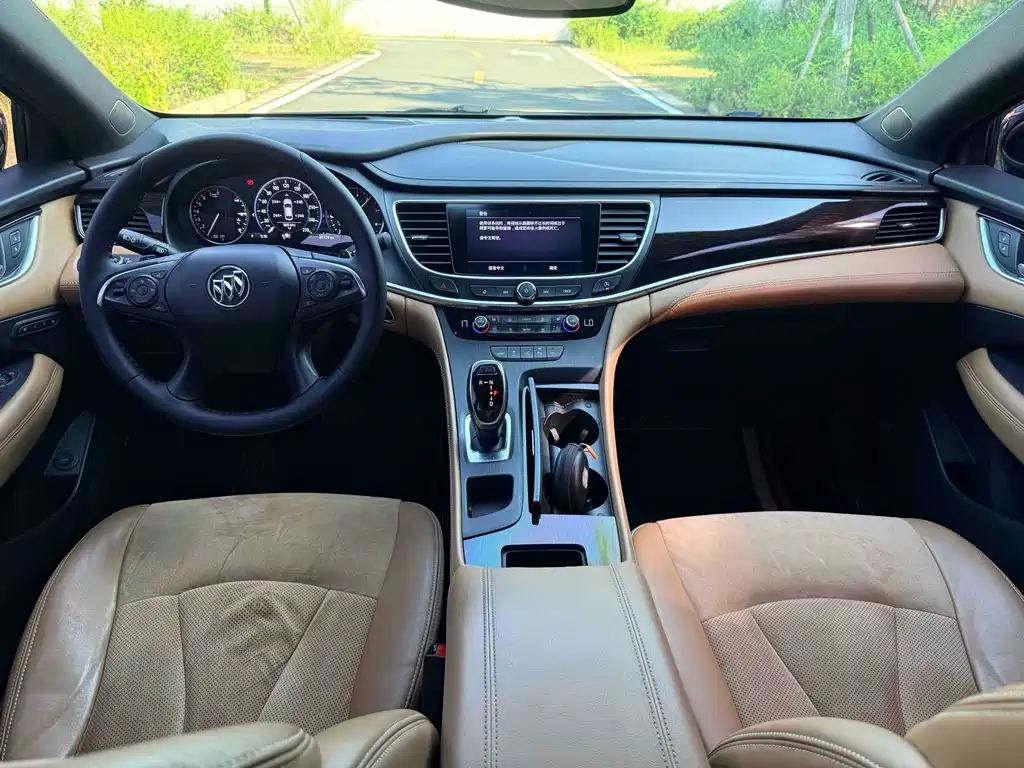 Buick LaCrosse 2020 — фото 6