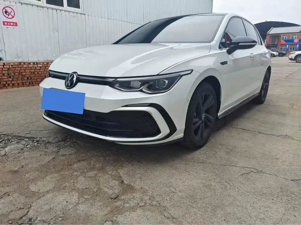 Volkswagen Golf 2022