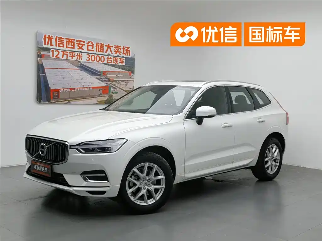 Volvo XC60 2019 — фото 1