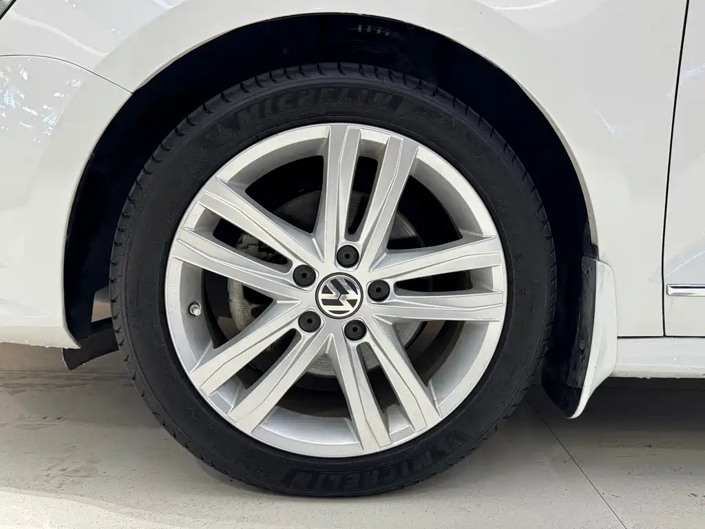 Volkswagen Sagitar 2018 — фото 18