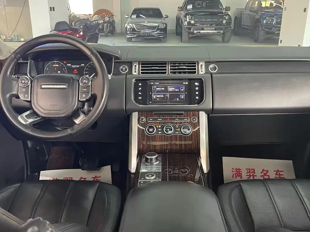 Land Rover Range Rover 2016 — фото 18