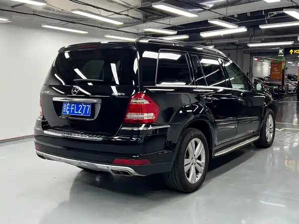 Mercedes-Benz GL-Class 2011