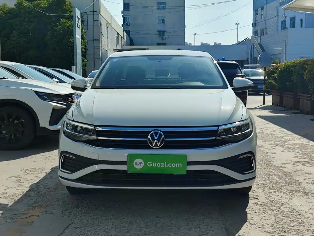 Volkswagen Bora 2024