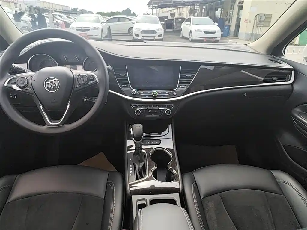 Buick Verano 2018 — фото 13