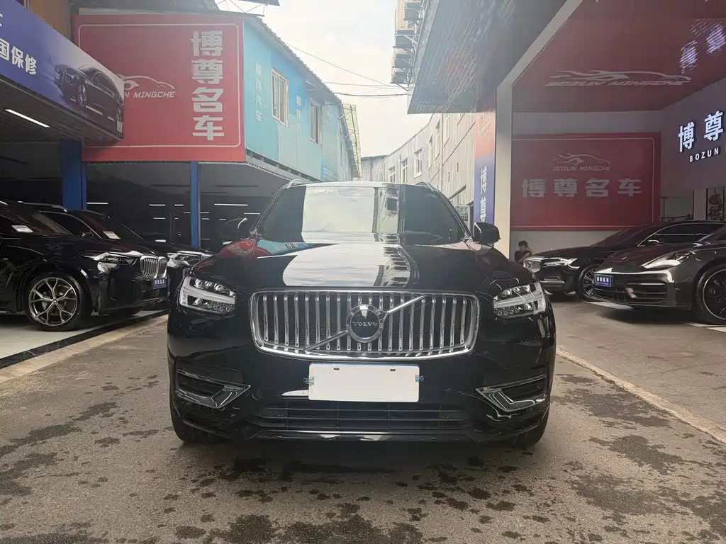 Volvo XC90 2022 — фото 2