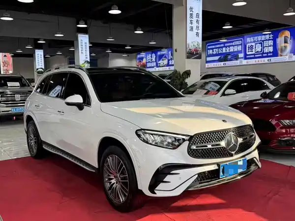 Mercedes-Benz GLC 2024