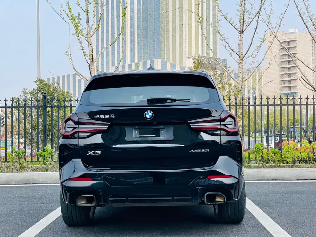 BMW X3 2022 — фото 8