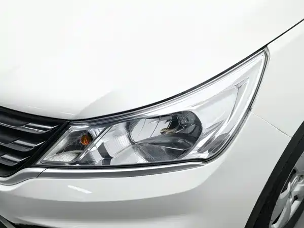 Baojun 310 2021