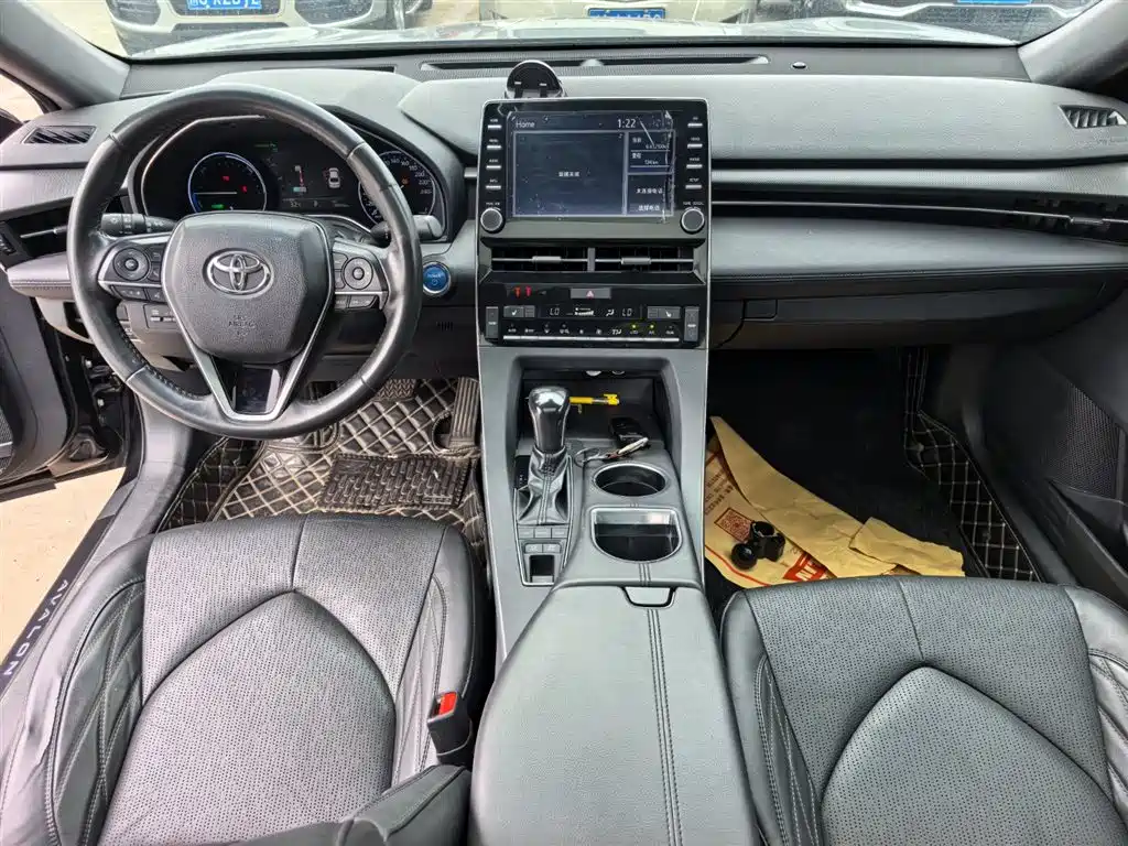 Toyota Avalon 2020 — фото 10