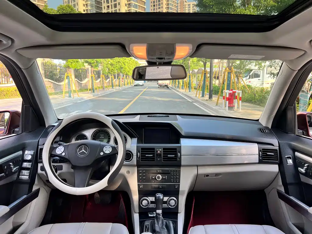 Mercedes-Benz GLK-Class 2010 — фото 11