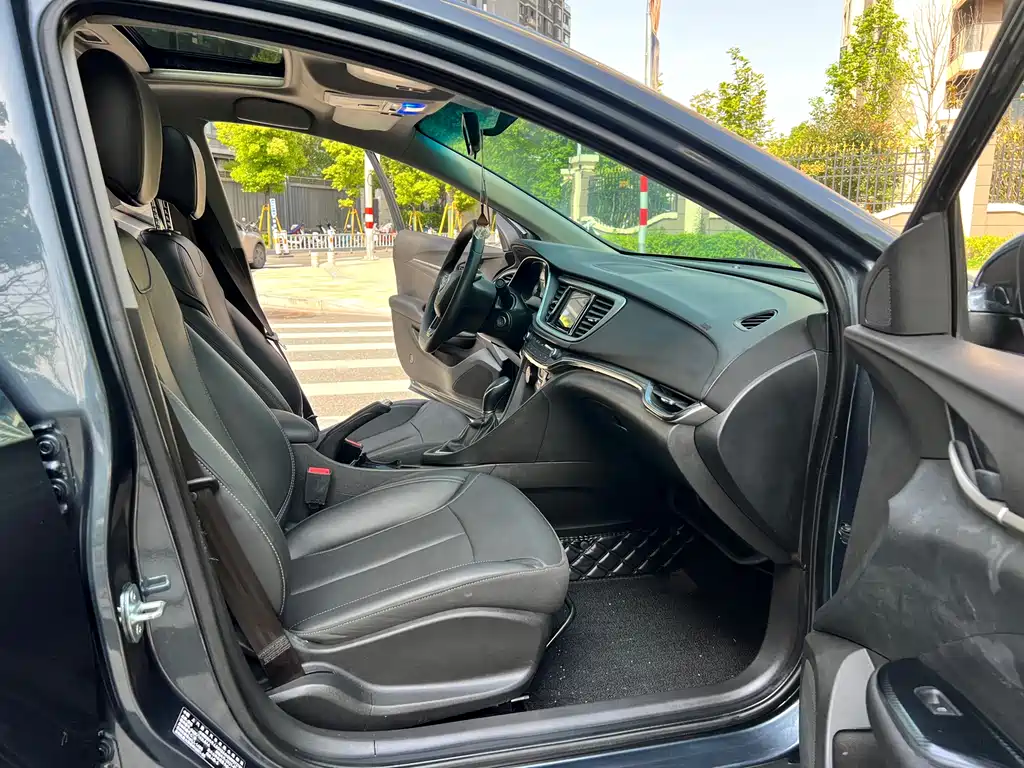 Buick Excelle 2021 — фото 13