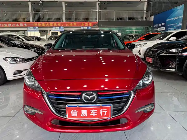 Mazda 3 Axela 2019