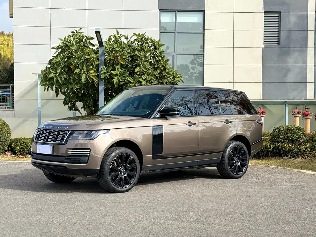 Land Rover Range Rover 2013 — фото 1