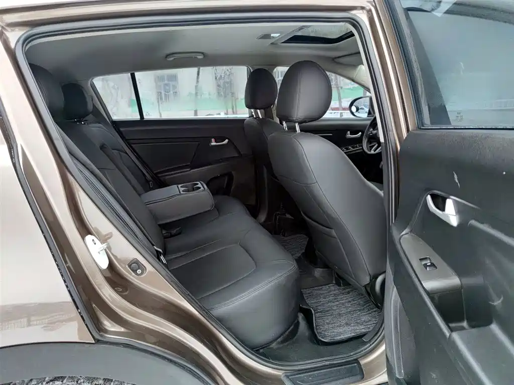 Kia Sportage 2016 — фото 11