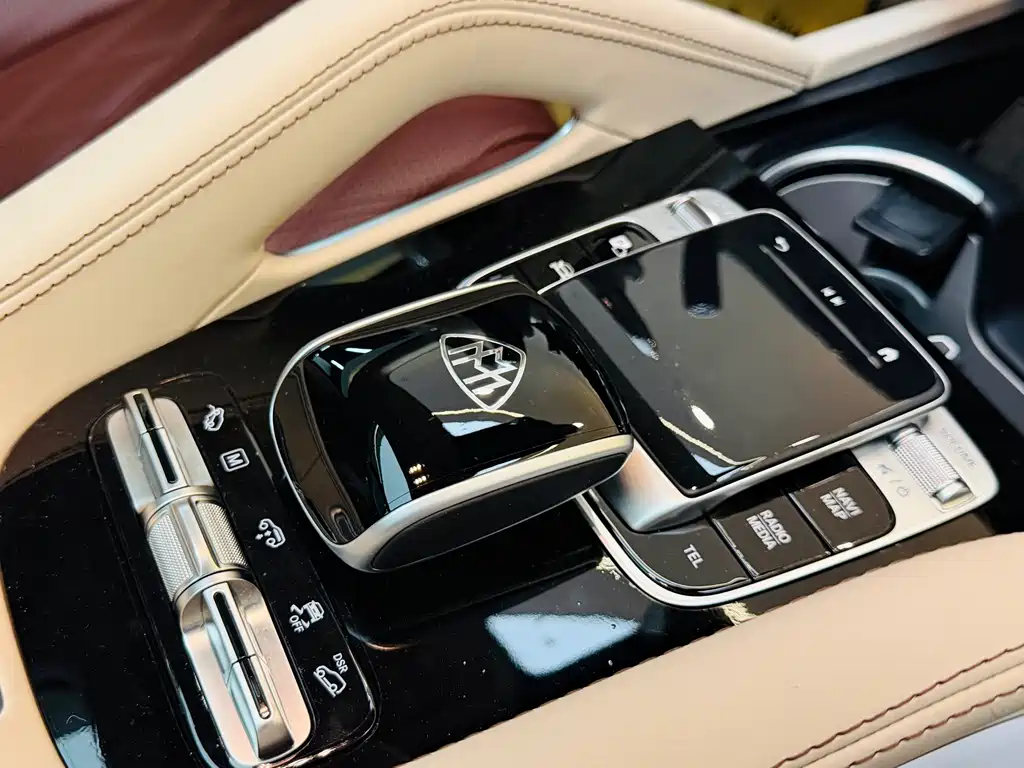 Mercedes-Benz GLS 2025 — фото 19