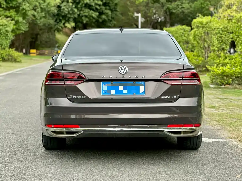 Volkswagen Phideon 2018 — фото 5