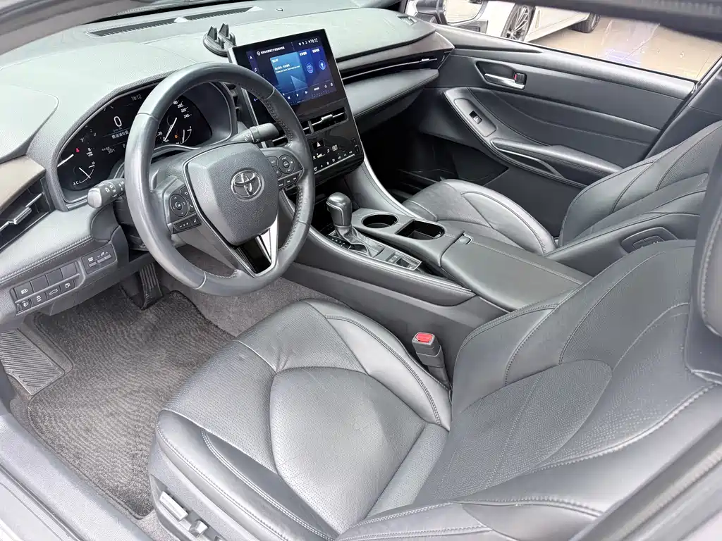 Toyota Avalon 2023 — фото 11